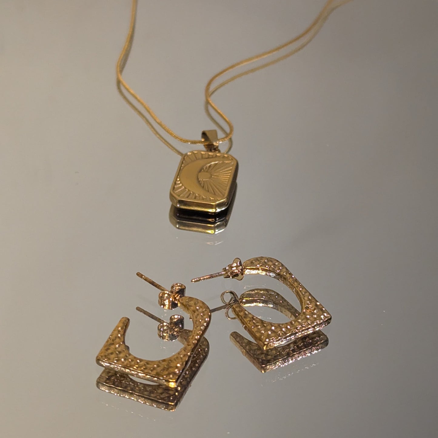 Lunar Halo Set